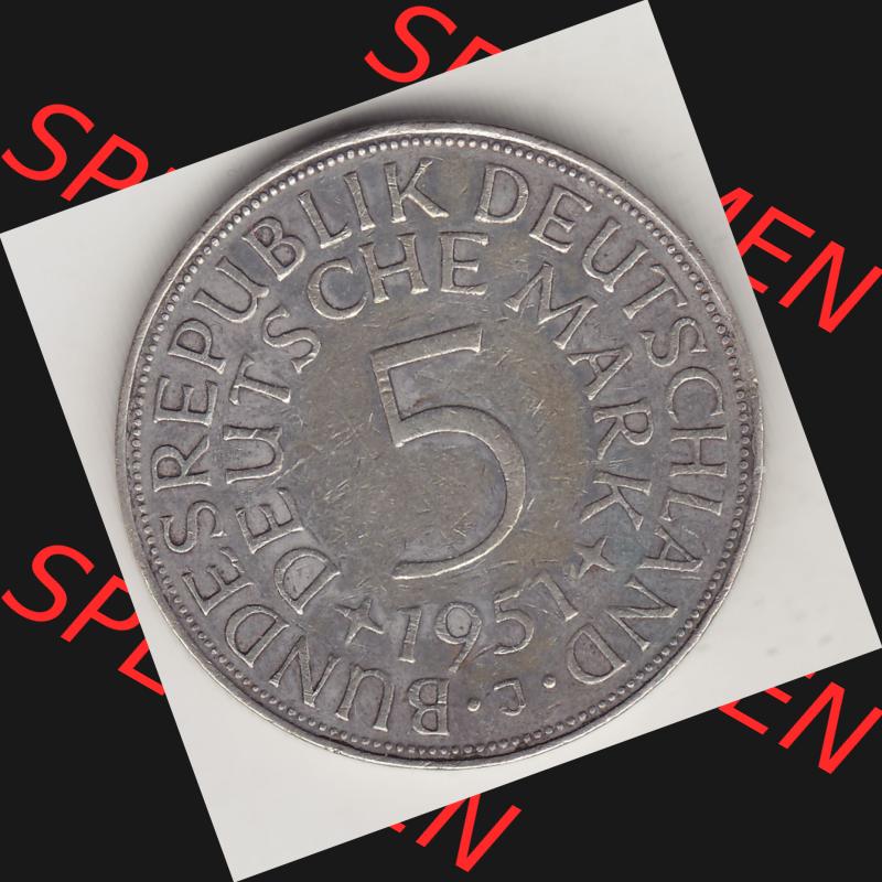 BRD Münzen Silbermünze 1951-1974, 5 DM, 5 Deutsche Mark Silberadler, Heiermann 1951 J-1. Rückseite auf einen Bild/Foto mit Wert-Zahl von 5 Deutsche Mark einer... Sammlung