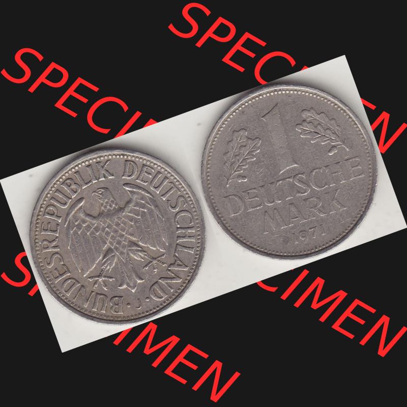 BRD Münzen 1 Deutsche Mark, Umlaufmünze 1950-2001, 1 DM Deutsche Mark, 1971 J-1. Münzen-Rückseite und Münzen-Vorderseite als Vollansicht einer 1 DM,... Sammlung