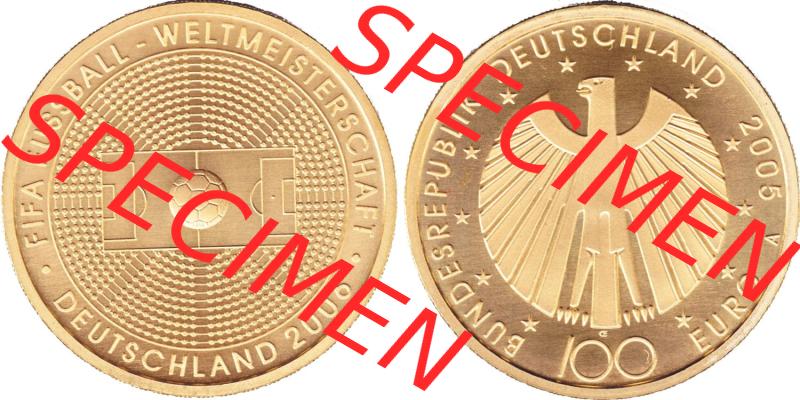 Deutschland 100 Euro Goldmünze 2005, Fußball WM 2006 in Deutschland. Vorderseite und Rückseite der 100 Euro Goldmünze aus Deutschland der BRD auf einen Bild zum katalogisieren.... Sammlung