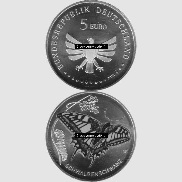 Grau bzw. s/w Deutschland 2023-2023, 5 Euro G Schwalbenschwanz Schmetterling Graustufen. Digitales PNG-Bild aus Bild von Farbe in Graustufen umgewandelt mit Vorderseite und Rückseite der 5 Euro Gedenkmünze... Sammlung Graustufen