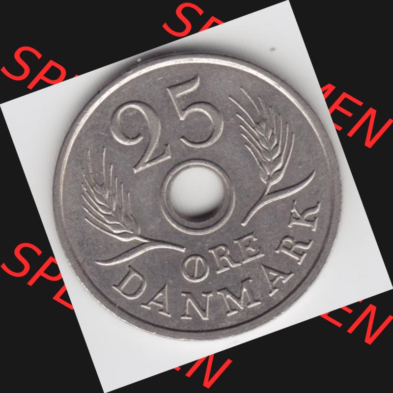 Umlaufmünzen Dänemark: 1972, 25 Öre. Vorderseite der alten dänischen Umlaufmünze aus Dänemark zum katalogisieren und verwalten im Münzen-Katalog Dänemark... Sammlung