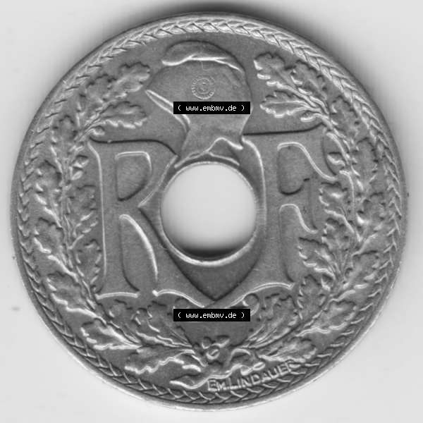 Grau bzw. s/w Münze Frankreich 1938-1939, 10 Centimes, Cent 1939. Rückseite der alten französischen Umlaufmünze 10 Cmes - Centimes - Cent aus Frankreich in der Francs-Währung... Sammlung Graustufen