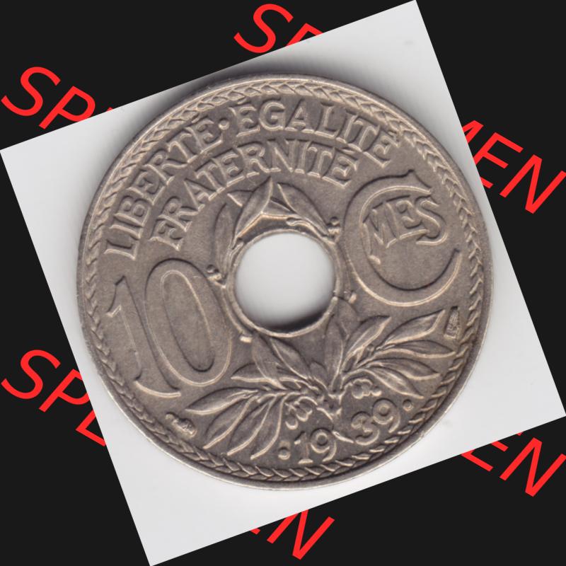 Münze Frankreich 1938-1939, 10 Centimes, Cent 1939. Vorderseite der alten französischen Umlaufmünze 10 Cmes - Centimes - Cent aus Frankreich in der Francs-Währung... Sammlung
