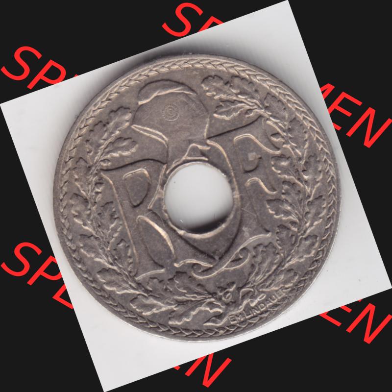 Münze Frankreich 1917-1938, 10 Centimes, Cent 1936. Rückseite der alten französischen Umlaufmünze 10 Cmes - Centimes - Cent aus Frankreich in der Francs-Währung... Sammlung