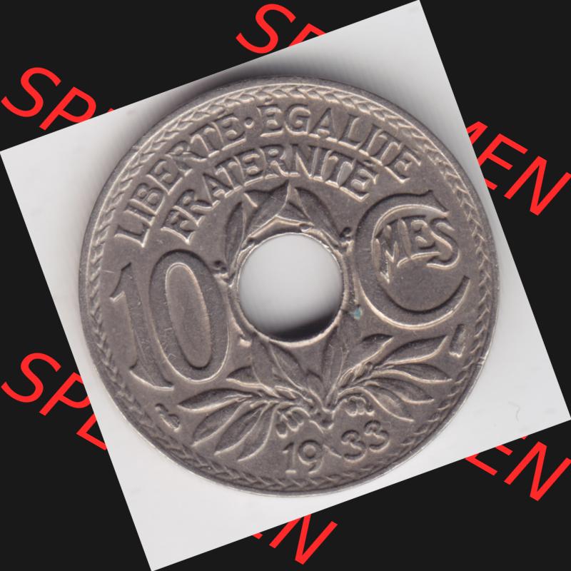 Münze Frankreich 1917-1938, 10 Centimes, Cent 1933. Vorderseite der alten französischen Umlaufmünze 10 Cmes - Centimes - Cent aus Frankreich in der Francs-Währung... Sammlung
