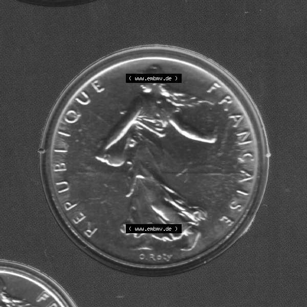 Grau bzw. s/w Münze Frankreich 2000, 1 Francs. Rückseite der alten französischen Umlaufmünze aus Frankreich in der Francs-Währung zum katalogisieren und verwalten im Münzen-Katalog... Sammlung Graustufen