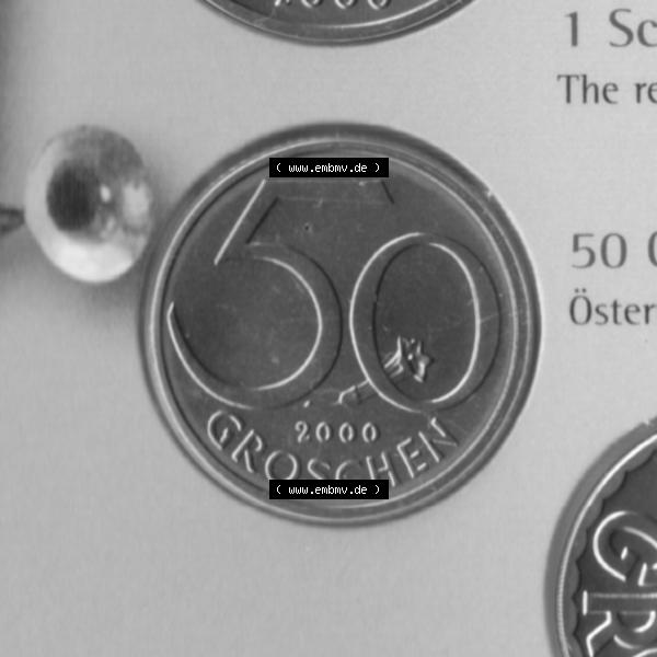 Grau bzw. s/w Münzen Österreich Umlaufmünze aus Münzsatz 1959-2001 50 Groschen 2000, Bild mit Vorderseite der Münze aus Österreich als Bildmaterial, für dich selbst Sammlung Graustufen