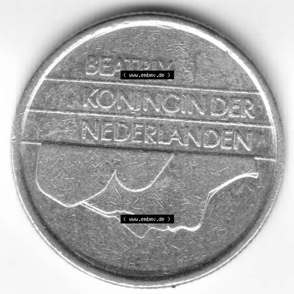Grau bzw. s/w Münzen Niederlande Umlaufmünze 1986, 25 Cent, Bild mit Vorderseite der Münze als Bildmaterial Sammlung Graustufen