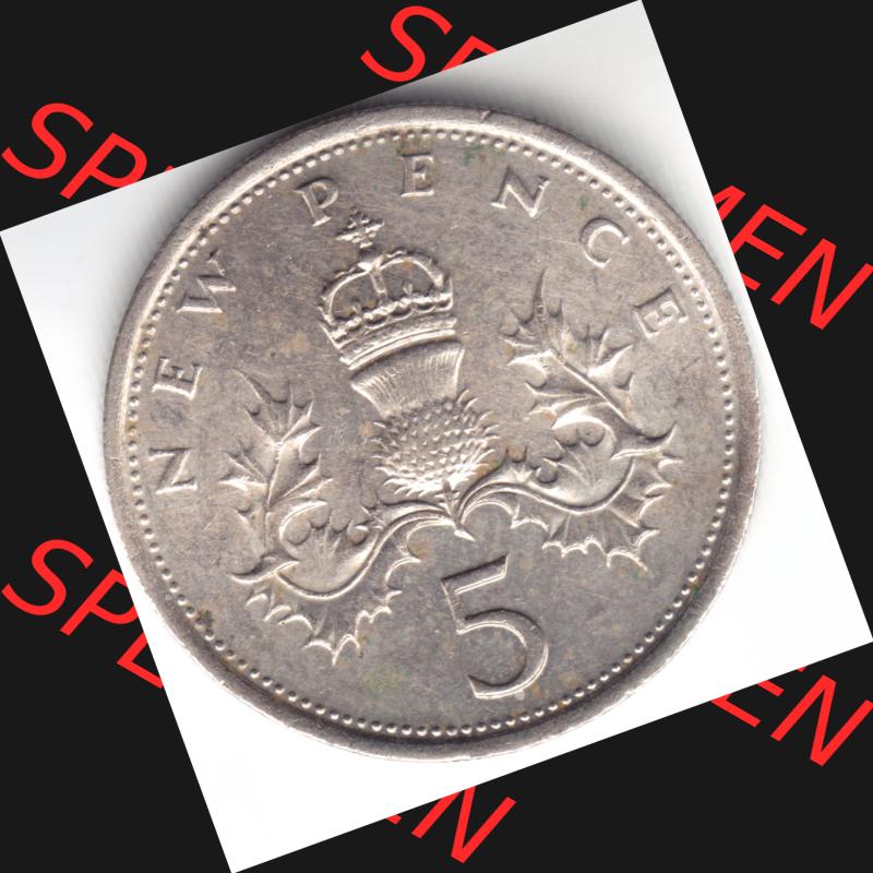 Münzen Großbritannien Umlaufmünze 1975, 5 New Pence-England. Rückseite der alten britischen Münze aus Großbritannien zum katalogisieren und verwalten im Münzen-Katalog... Sammlung