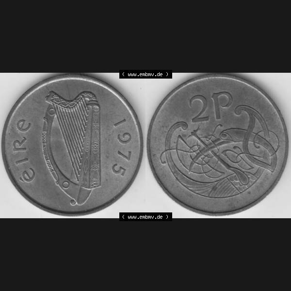 Grau bzw. s/w Münzen Irland Umlaufmünze 1971-1988, 2 Pence 1975. Vorderseite und Rückseite horizontal auf einen digitalen Bild der alten irischen Umlaufmünze aus Irland in Irische Pfund-Währung... Sammlung Graustufen