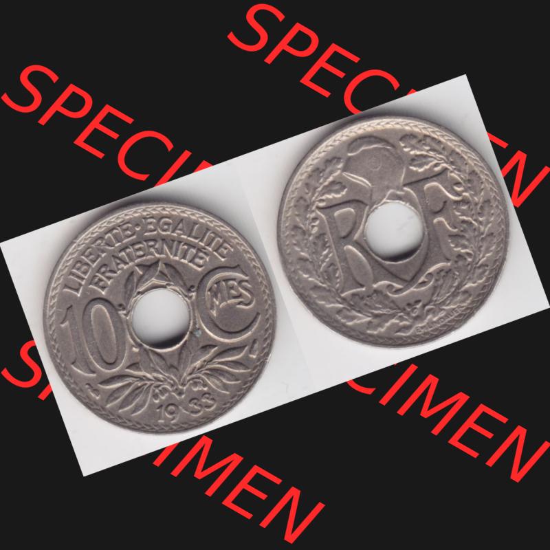 Münze Frankreich 1917-1938, 10 Centimes, Cent 1933. Vorderseite und Rückseite horizontal auf einen digitalen Bild der alten französischen Umlaufmünze 10 Cmes - Centimes... Sammlung
