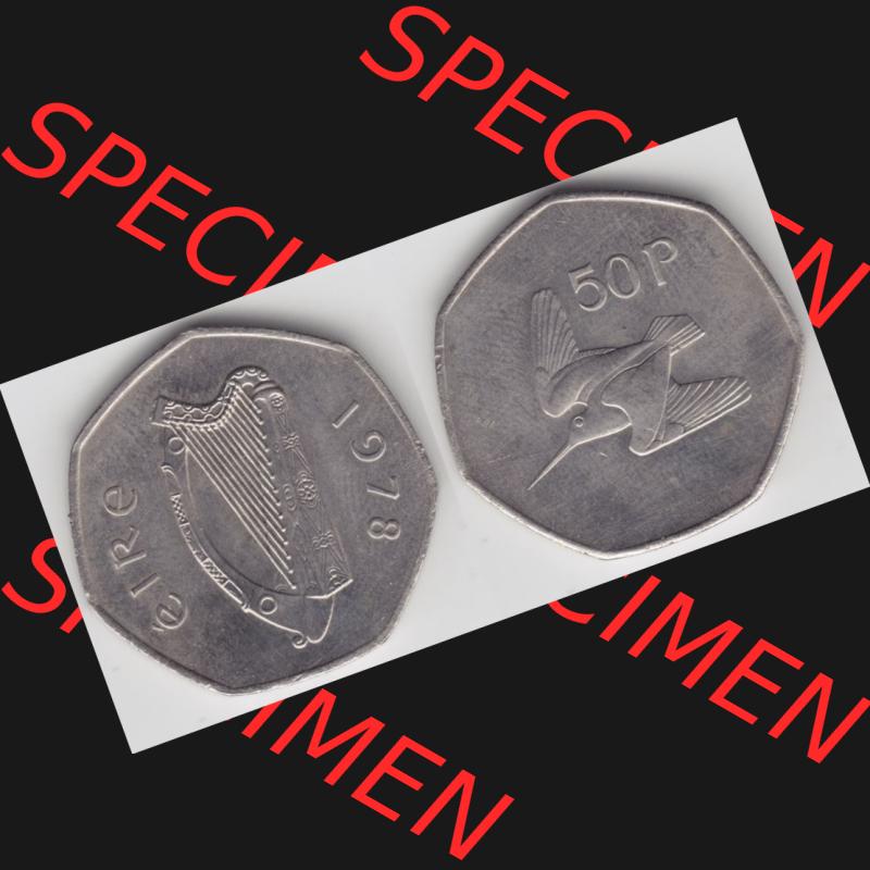Münzen Irland Umlaufmünze 1970-2000, 50 Pence 1978. Vorderseite und Rückseite horizontal auf einen digitalen Bild der alten irischen Umlaufmünze aus Irland in Irische Pfund-Währung... Sammlung