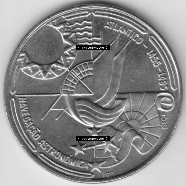 Grau bzw. s/w Münzen Portugal Gedenkmünze 1990-1990, 100 Escudos, Atlantido 1455-1485, Astronomica. Rückseite der portugiesischen Gedenkmünze aus Portugal vor der Euro-Einführung... Sammlung Graustufen