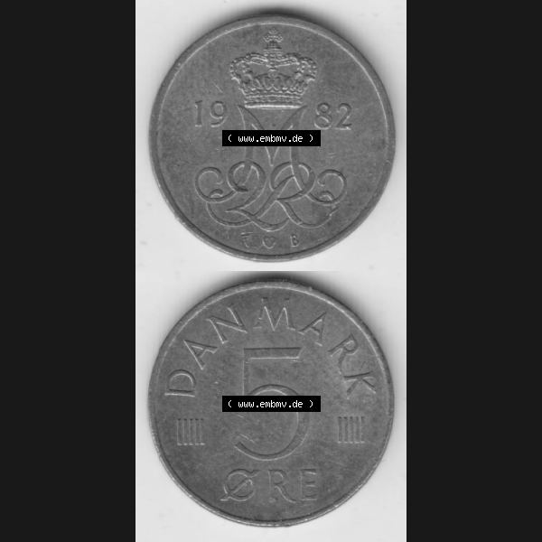 Grau bzw. s/w Münzen Dänemark Umlaufmünze 1982-1988, 5 Öre 1982 Kursmünzen. Vorderseite und Rückseite vertikal auf einen digitalen Bild der alten dänischen Umlaufmünze... Sammlung Graustufen