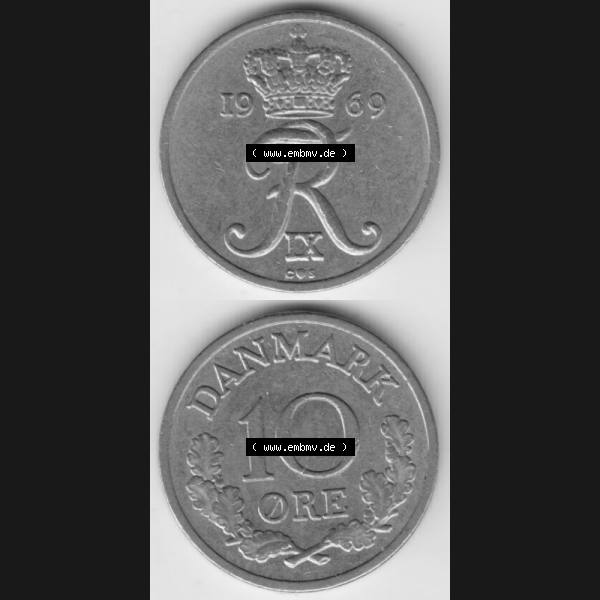 Grau bzw. s/w Münzen Dänemark Umlaufmünze 1969, 10 Öre. Vorderseite und Rückseite vertikal auf einen digitalen Bild der alten dänischen Umlaufmünze aus Dänemark zum... Sammlung Graustufen