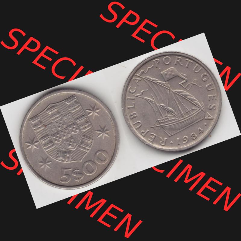 Münzen Portugal Umlaufmünze 1963-1986, 5 Escudos 1984. Vorderseite und Rückseite auf einen Bild/Foto der portugiesischen Umlaufmünze aus Portugal vor der Euro-Einführung... Sammlung