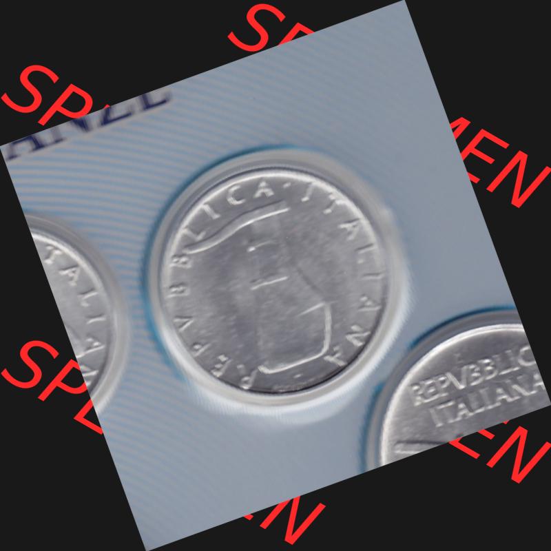 Münzen Italien Umlaufmünze 1951-2001, 5 Lira-Lire Schiffs-Ruder 2001. Vorderseite und Rückseite horizontal auf einen digitalen Bild der alten italienischen Münze aus Italien... Sammlung