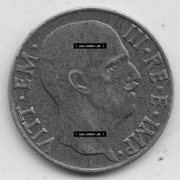 Grau bzw. s/w Alte Münzen KMS Italien / Italia, Kursmünzensatz - Zusammenstellung 1908-1943, mit Münze 1939-1943, 5 Centesimi, Cent, Viktor Emanuel III. C.5... Sammlung Graustufen