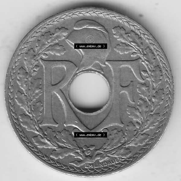 Grau bzw. s/w Alte Münzen KMS Frankreich, aus Kursmünzensatz-Zusammenstellung der Jahre 1917-1952, mit der Münze 1917-1938, 10 Cmes, Centimes 1933-1. Vorderseite der alten... Sammlung Graustufen