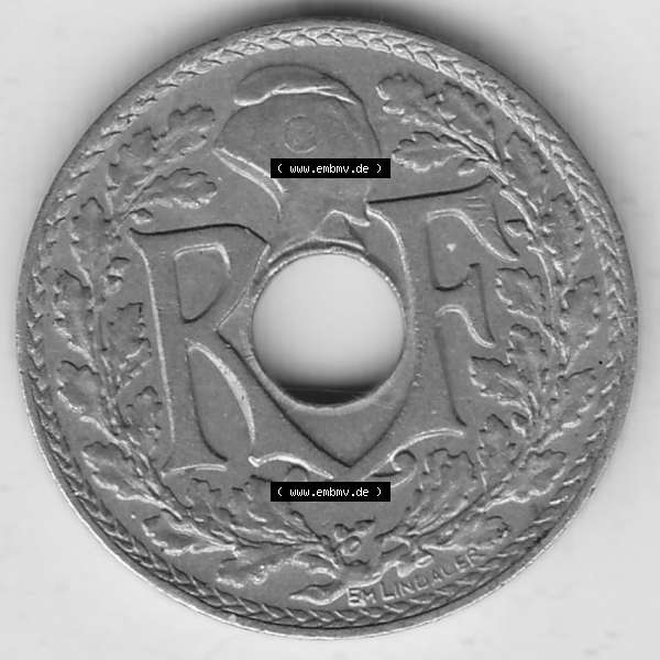 Grau bzw. s/w Alte Münzen KMS Frankreich, aus Kursmünzensatz-Zusammenstellung der Jahre 1917-1952, mit der Münze 1920-1938, 5 Cmes, Centimes 1937-1. Vorderseite der alten... Sammlung Graustufen