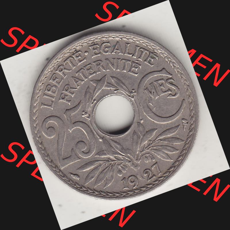 Alte Münzen KMS Frankreich, aus Kursmünzensatz-Zusammenstellung der Jahre 1917-1952, mit der Münze 1917-1937, 25 Cmes, Centime 1927-1. Rückseite der alten... Sammlung