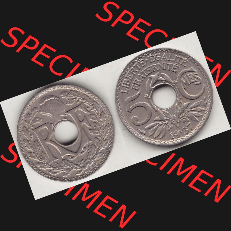 Alte Münzen KMS Frankreich, aus Kursmünzensatz-Zusammenstellung der Jahre 1917-1952, mit der Münze 1920-1938, 5 Cmes, Centimes 1937-1. Vorderseite und Rückseite... Sammlung