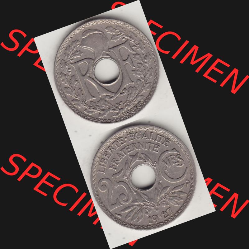 Alte Münzen KMS Frankreich, aus Kursmünzensatz-Zusammenstellung der Jahre 1917-1952, mit der Münze 1917-1937, 25 Cmes, Centime 1927-1. Vorderseite und Rückseite... Sammlung