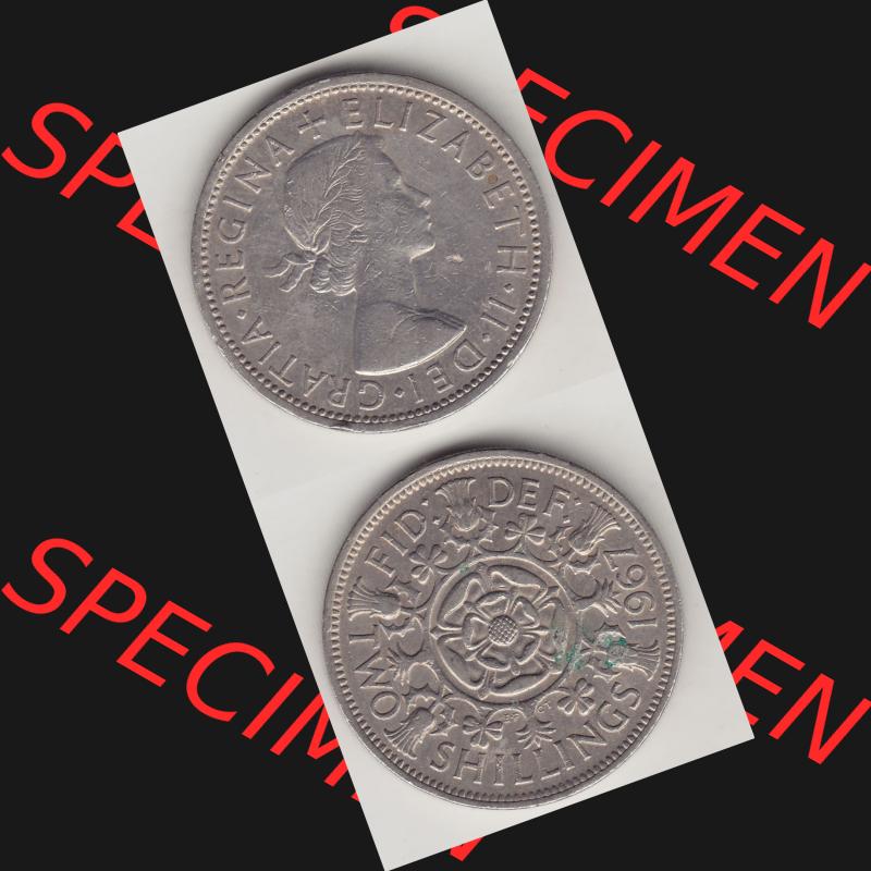 Münzen Großbritannien Umlaufmünze 1954-1970, 2 Schilling - Shillings 1967-1. Vorderseite und Rückseite vertikal untereinander auf einen digitalen Bild der alten britischen... Sammlung