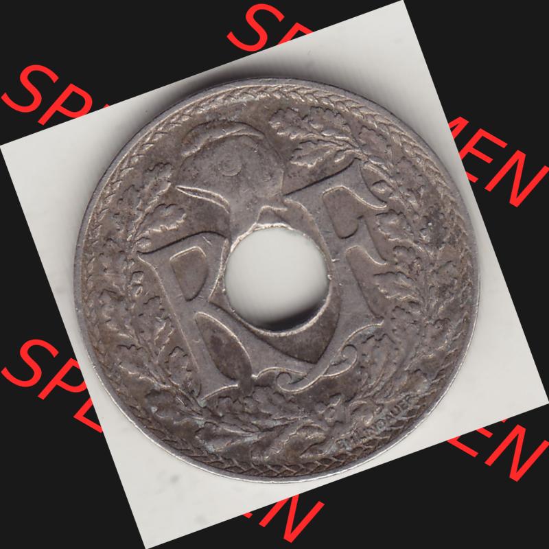 Münzen Frankreich Umlaufmünze Einzelansicht 1917-1938, 10 Centimes, 10 CMES EGALITÉ FRATERNITÉ LIBERTÉ 1924-1. Vorderseite der alten französischen... Sammlung
