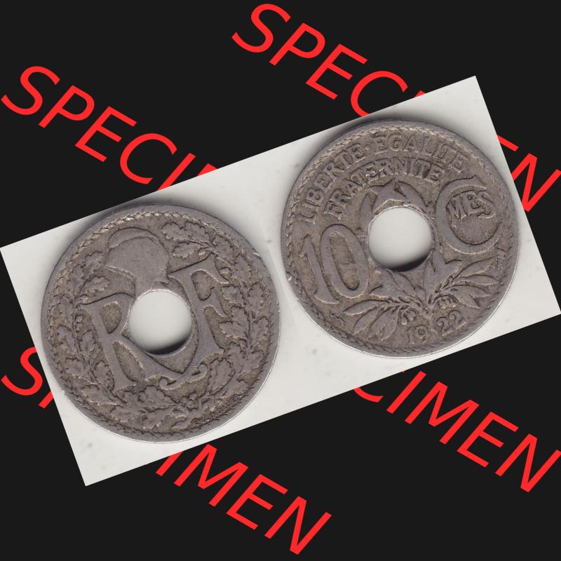 Münzen Frankreich Umlaufmünze Vollansicht 1917-1938, 10 Centimes, 10 CMES EGALITÉ FRATERNITÉ LIBERTÉ 1922-1. Beidseitiges Bildmaterial einer Umlaufmünze... Sammlung