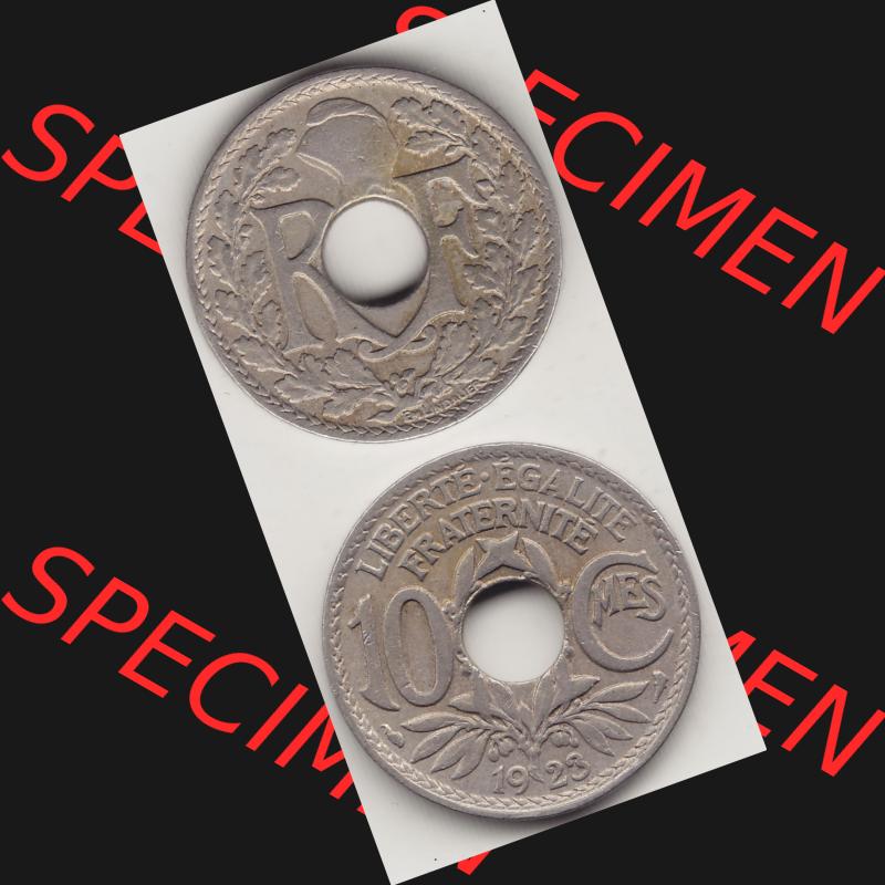 Münzen Frankreich Umlaufmünze 1917-1938, 10 Centimes - Cmes 1923. Vorderseite und Rückseite vertikal auf einen digitalen Bild der alten französischen Umlaufmünze 10... Sammlung