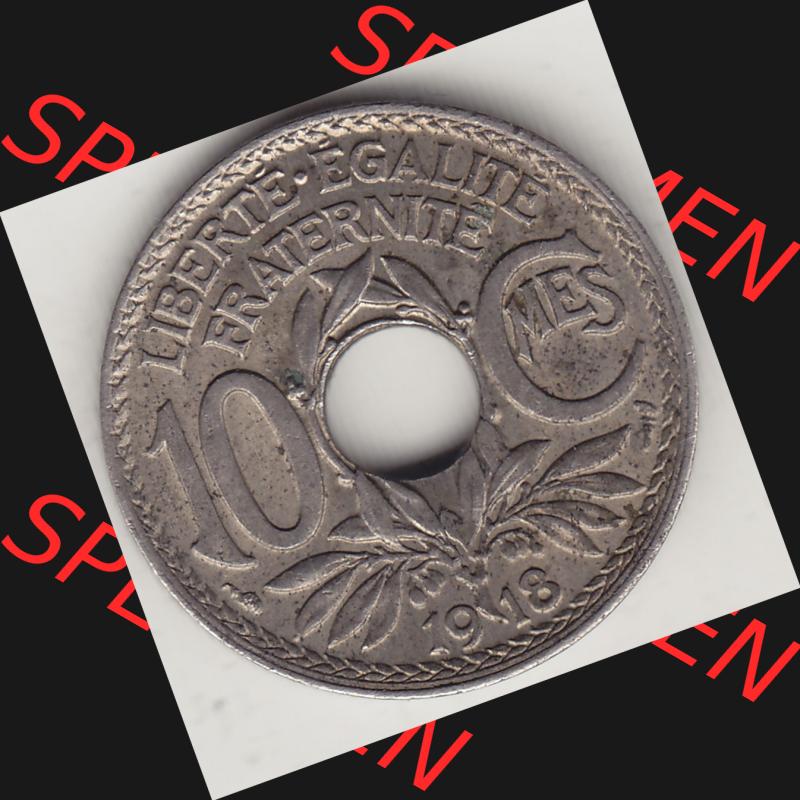 Münzen Frankreich Umlaufmünze 1917-1938, 10 Centimes, 10 CMES EGALITÉ FRATERNITÉ LIBERTÉ 1918-2. Digitales Bild der Rückseite mit Wertzahl / Nennwert... Sammlung