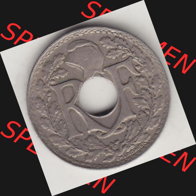Münzen Frankreich Umlaufmünze 1917-1938, 10 Centimes, 10 CMES EGALITÉ FRATERNITÉ LIBERTÉ 1918-1. Bildmaterial der Vorderseite einer Umlaufmünze aus... Sammlung