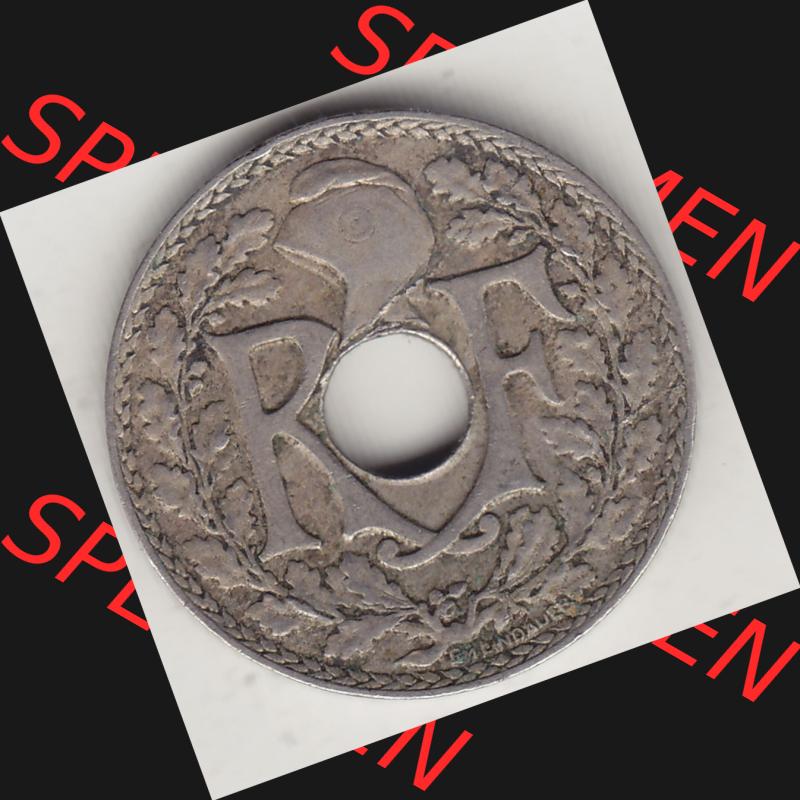 Münzen Frankreich Umlaufmünze Einzelansicht 1917-1938, 10 Centimes, 10 CMES EGALITÉ FRATERNITÉ LIBERTÉ 1919-1. Vorderseite der alten französischen... Sammlung
