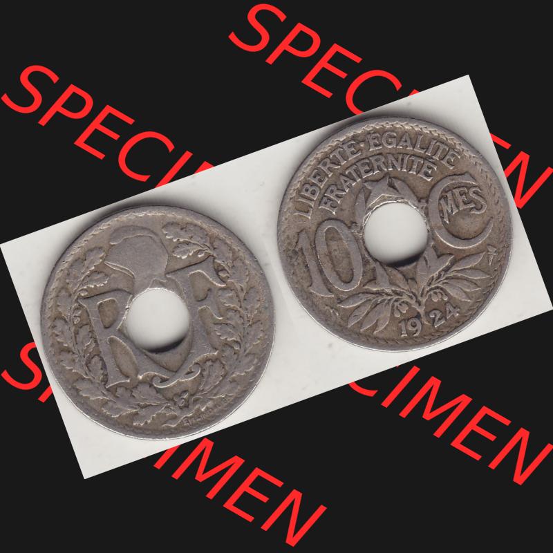 Münzen Frankreich Umlaufmünze Vollansicht 1917-1938, 10 Centimes, 10 CMES EGALITÉ FRATERNITÉ LIBERTÉ 1924-1. Beidseitiges Bildmaterial einer Umlaufmünze... Sammlung