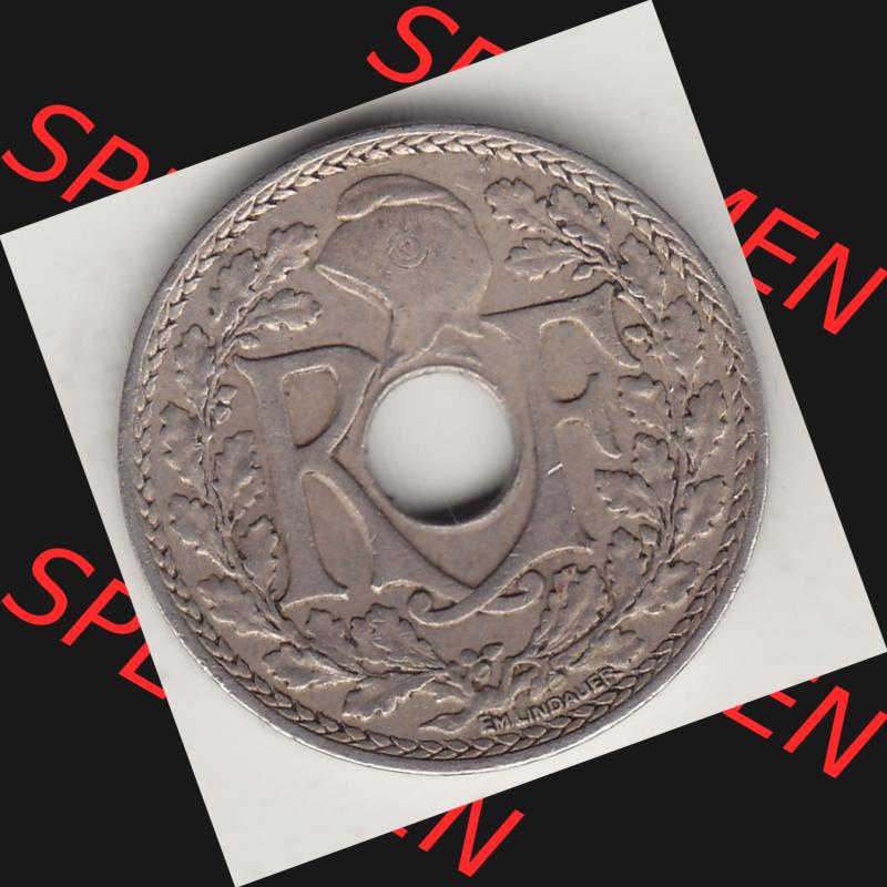 Münzen Frankreich Umlaufmünze Einzelansicht 1917-1938, 10 Centimes, 10 CMES EGALITÉ FRATERNITÉ LIBERTÉ 1931-1. Vorderseite der alten französischen... Sammlung