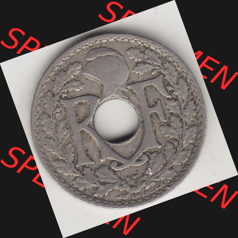 Münzen Frankreich Umlaufmünze 1917-1938, 10 Centimes, 10 CMES EGALITÉ FRATERNITÉ LIBERTÉ 1920-1. Bildmaterial der Vorderseite einer Umlaufmünze aus... Sammlung