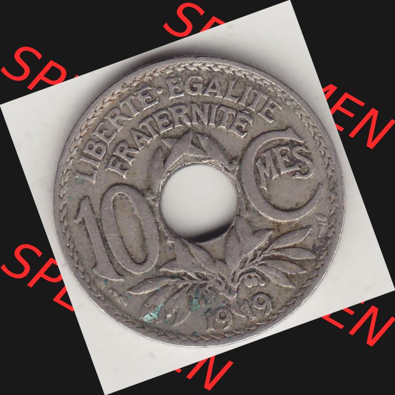 Münzen Frankreich Umlaufmünze Einzelansicht 1917-1938, 10 Centimes, 10 CMES EGALITÉ FRATERNITÉ LIBERTÉ 1919-2. Rückseite der alten französischen... Sammlung