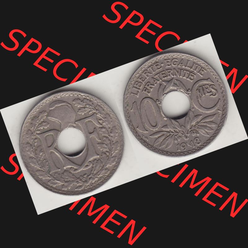 Münzen Frankreich Umlaufmünze Vollansicht 1917-1938, 10 Centimes, 10 CMES EGALITÉ FRATERNITÉ LIBERTÉ 1918-1. Beidseitiges Bildmaterial einer Umlaufmünze... Sammlung