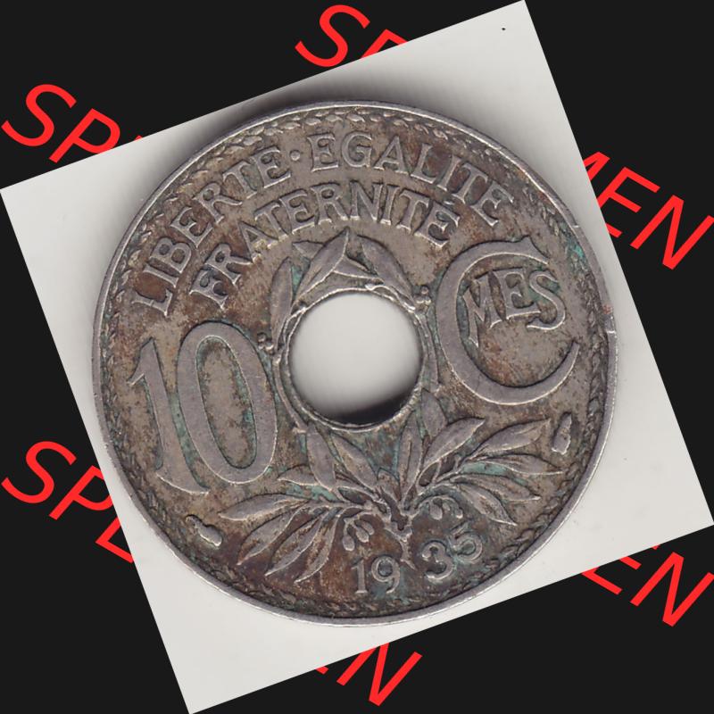 Münzen Frankreich Umlaufmünze 1917-1938, 10 Centimes - Cmes 1935-4. Rückseite der alten französischen Umlaufmünze 10 Cmes - Centimes - Cent aus Frankreich in der Francs-Währung... Sammlung