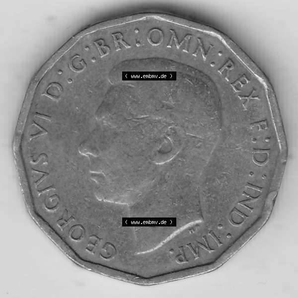 Grau bzw. s/w Alte Münzen Großbritannien Umlaufmünze 1937-1948, 3 Pence, Three Pence 1943-2, George VI, GEORGIVS VI D G BR OMN REX F D IND IMP. Vorderseite der alten britischen... Sammlung Graustufen