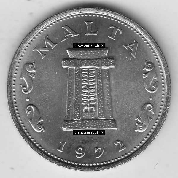 Grau bzw. s/w Bildmaterial Münzensatz / KMS 1972 aus Malta 1972-1981, 5 Cent 1972-1, MALTA 5 CENTS. Vorderseite einer Umlaufmünze aus 1972 Malta, Münze aus offiziellen Kursmünzensatz... Sammlung Graustufen