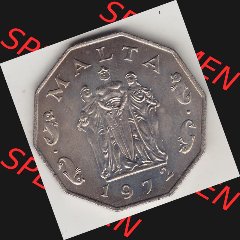 Bildmaterial Münzensatz / KMS 1972 aus Malta 1972-1981, 50 Cent 1972-1, MALTA 50 CENTS. Vorderseite einer Umlaufmünze aus 1972 Malta, Münze aus offiziellen Kursmünzensatz... Sammlung
