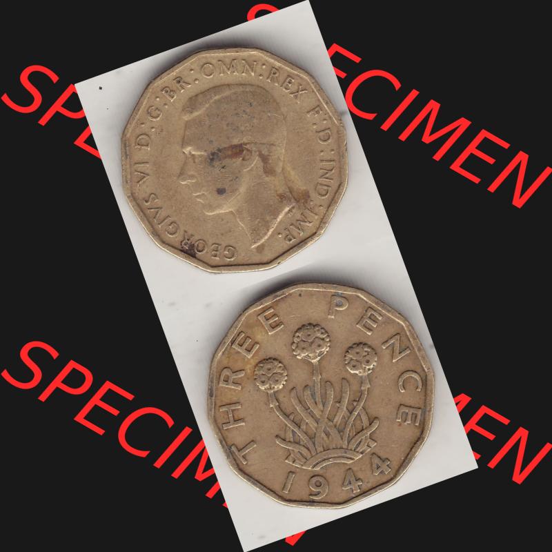 Alte Münzen Großbritannien Umlaufmünze 1937-1948, 3 Pence, Three Pence 1944-1, George VI, GEORGIVS VI D G BR OMN REX F D IND IMP. Vorderseite und Rückseite... Sammlung