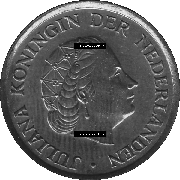 Grau bzw. s/w Alte Münze Niederlande in Farbe 1950-1980, 5 Cent Königin Juliana 1980-02. Vorderseite der alten niederländischen 5 / Fünf Cent Umlaufmünze aus den Niederlanden... Sammlung Graustufen