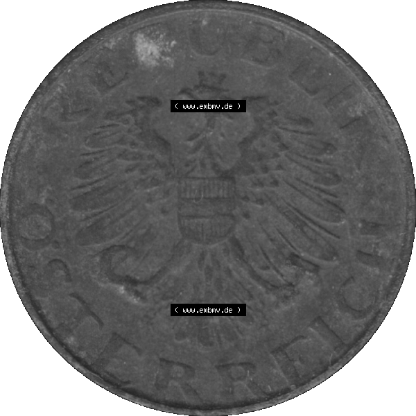 Grau bzw. s/w Alte Münzen Österreich 5 / Fünf Groschen in Farbe/Color 1948-1994, 5 Groschen 1951-01. Vorderseite der alten österreichischen 5 / Fünf Groschen Münze... Sammlung Graustufen