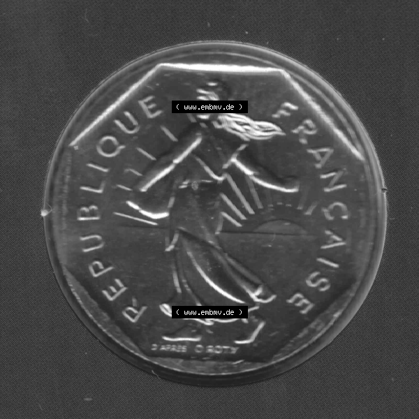 Grau bzw. s/w Münze Frankreich aus KMS Umlaufmünzen Sammlung in PNG 2000, 5 Francs (2) - Digitales Münzen-Bildmaterial einer französischen Francs Münze aus Frankreich aus KMS... Sammlung Graustufen