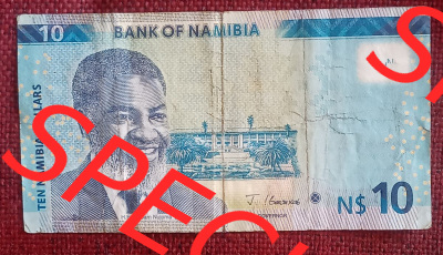 Banknote Namibia: Hier sind die momentan aktuellen Banknoten aus Namibia. Gezeigt wird hier einen blauen 10 Dollar Schein. Die... Sammlung