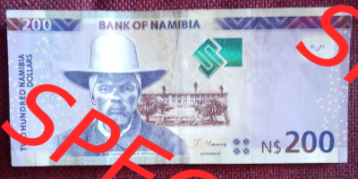 Banknoten Namibia: Und wieder habe ich eine neue Banknote bekommen. Leider jedoch keinen 50er und 100er, sondern den größten... Sammlung