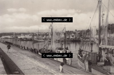 Alte Fotos der Stubbenkammer bei Sassnitz / Saßnitz in Mecklenburg-Vorpommern Im Hafen. Alter und echter original Foto-Abzug... Sammlung